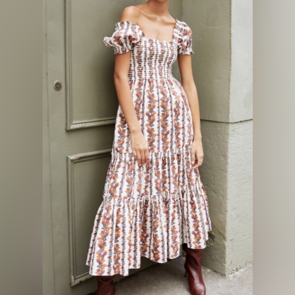 O.P.T. Women’s Daphne Square Neck Smocked Maxi Dress. size M